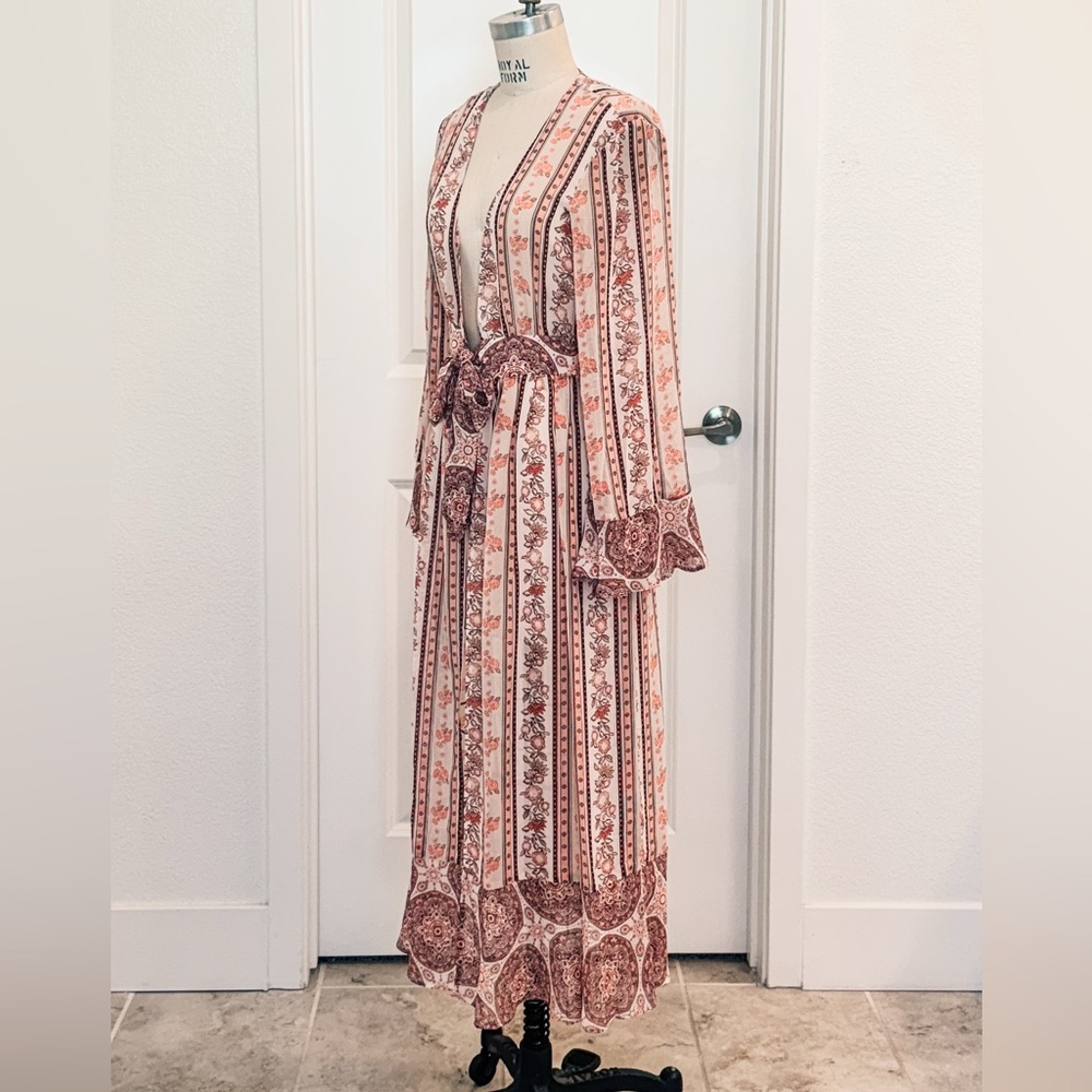 FOREVER 21 NWOT Sheer chiffon boho duster robe in a vintage print size SMALL - Picture 3 of 8